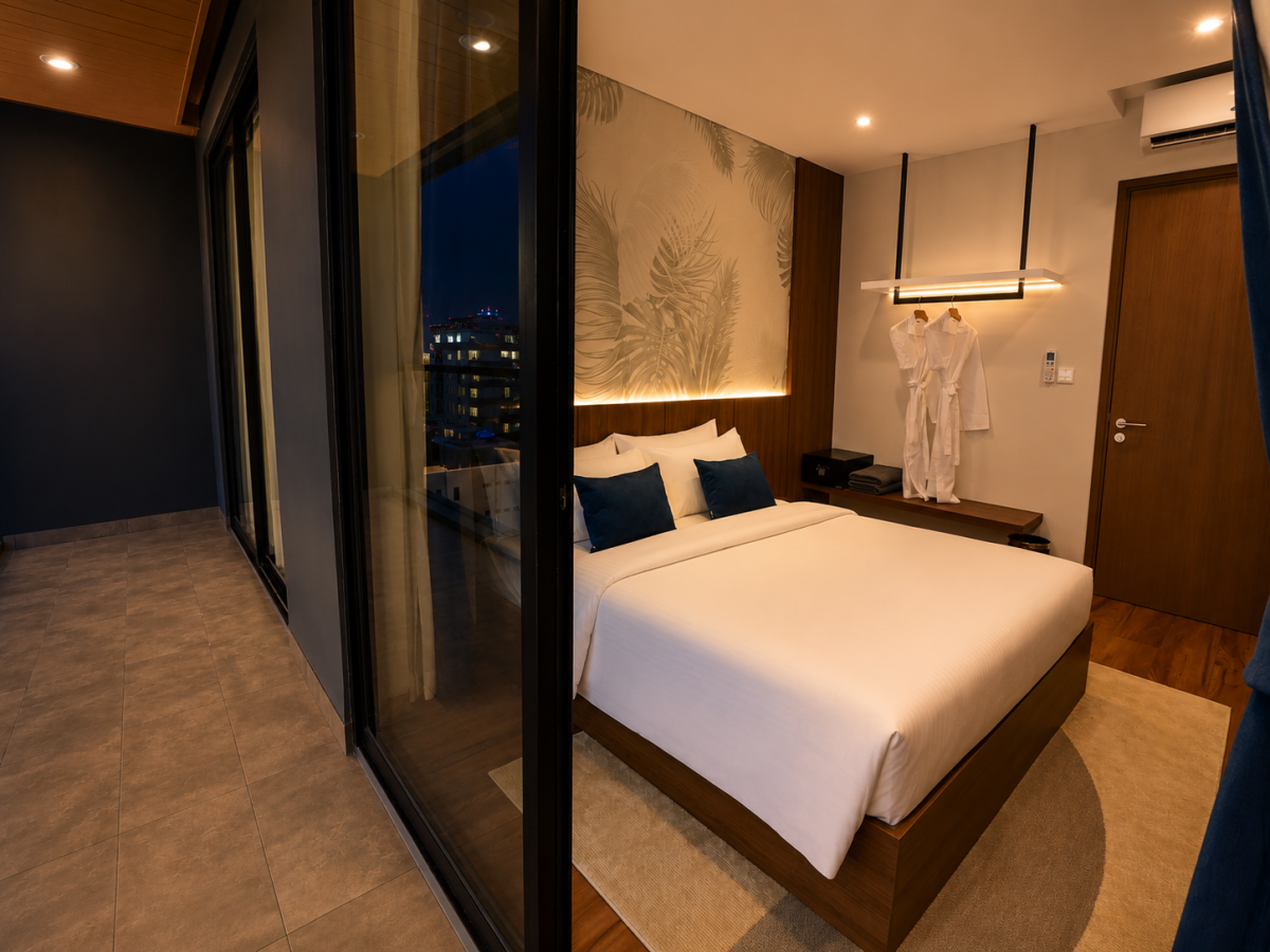 Adjoining Family Suite Room